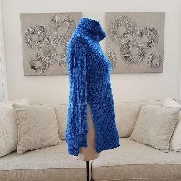 Free People Eleven Turtleneck Tunic Sweater - size XS in Blue - Picture 5 of 8